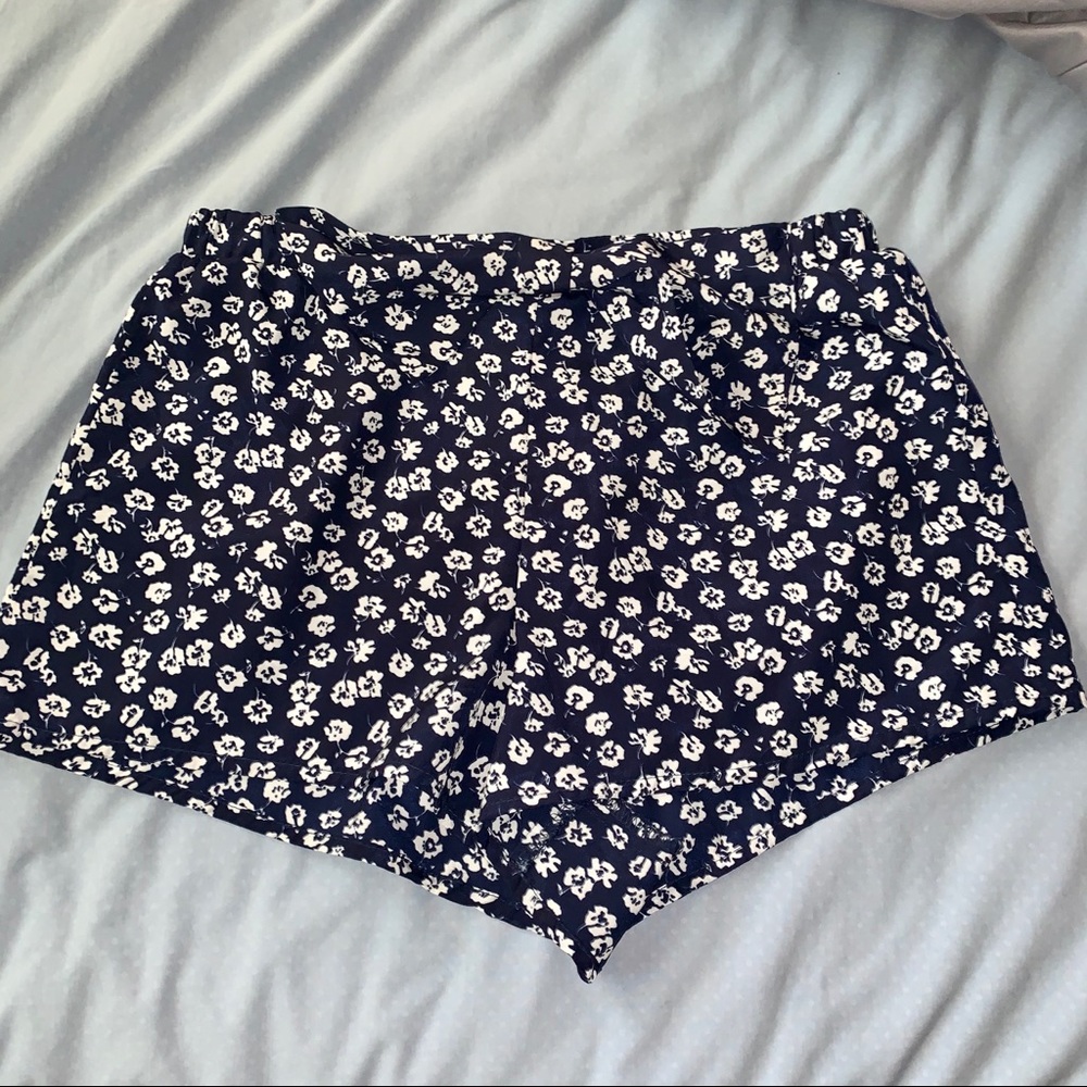 LA Hearts Nylon Shorts